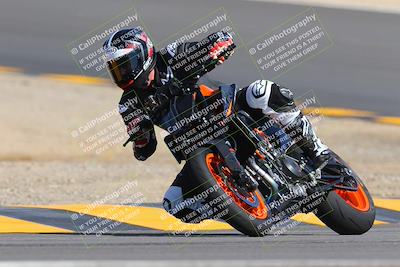 media/Oct-03-2022-Moto Forza (Mon) [[5f077a3730]]/Intermediate Group/Session 2 (Turn 10)/